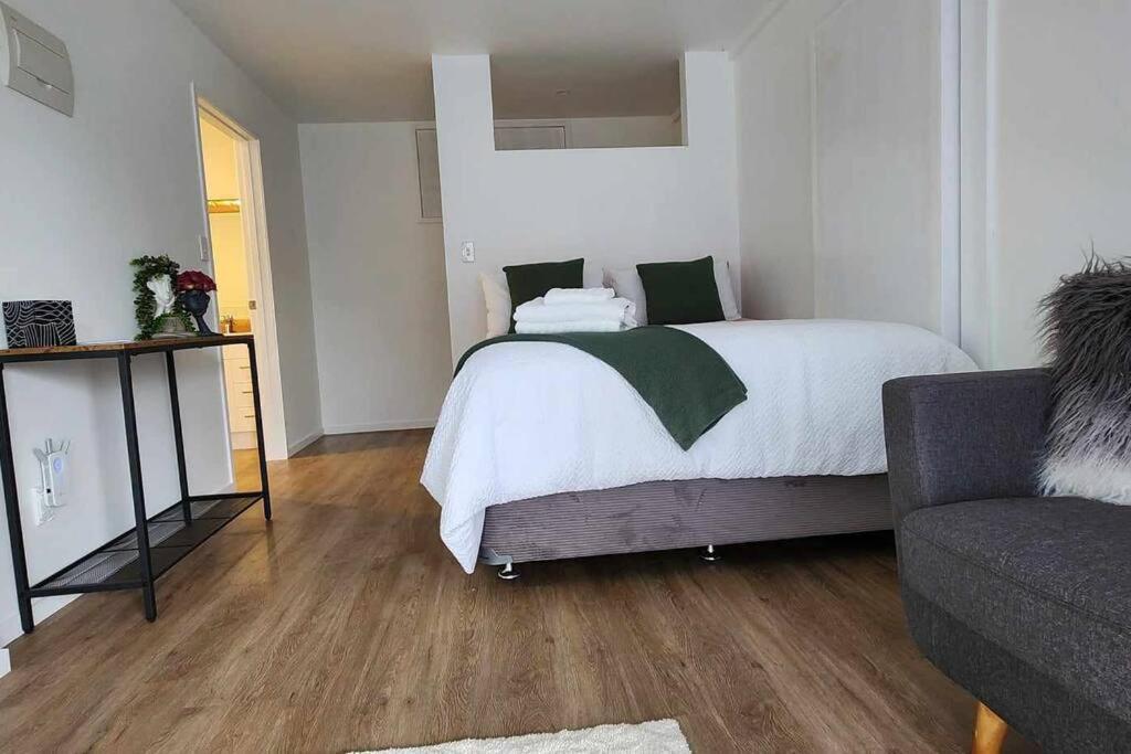 Beautiful New Onerahi Studio Whangarei Eksteriør bilde